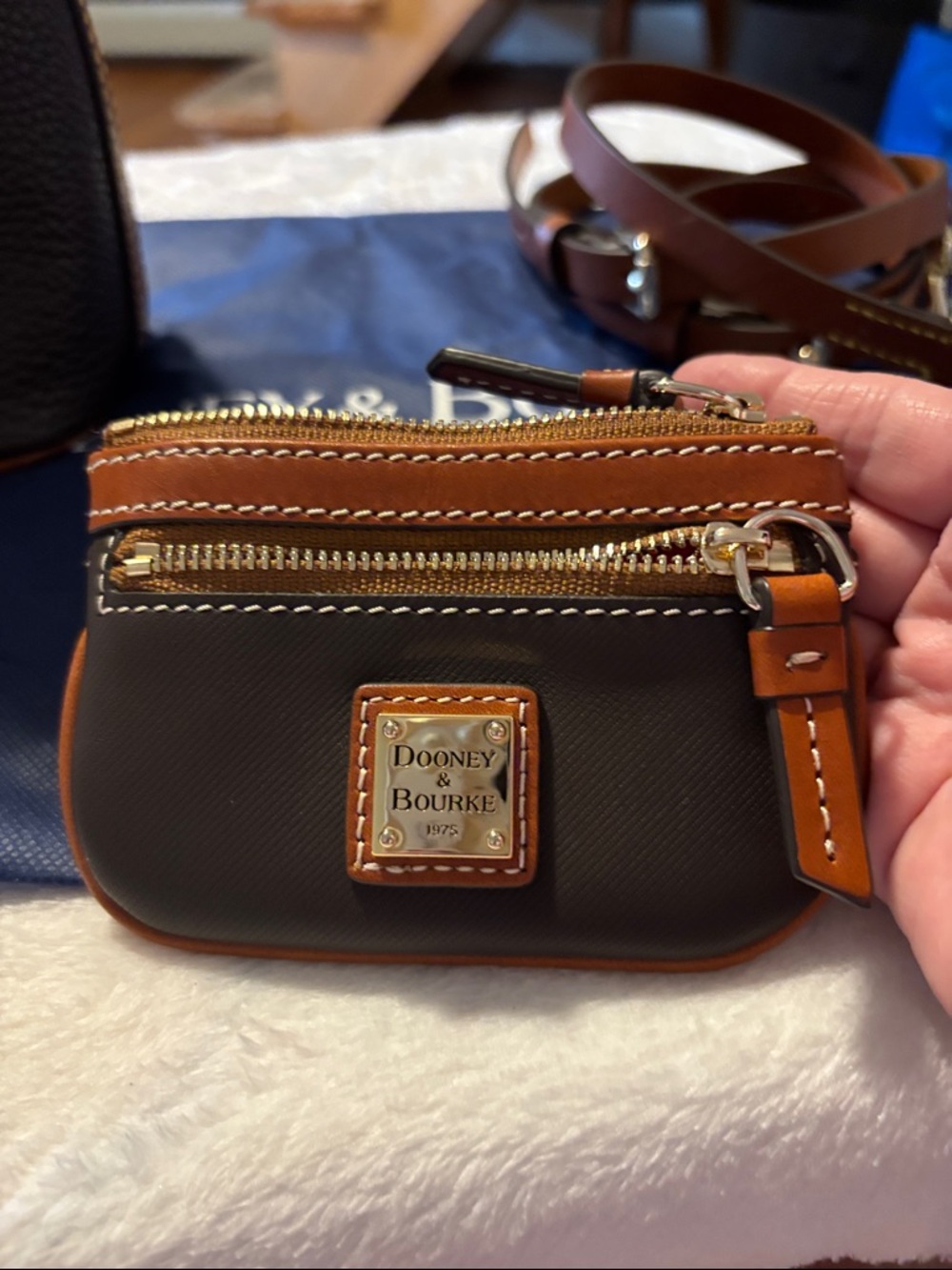 Dooney & Bourke Black Pebbled Leather Bucket Bag with Brown Trim and Coin Pouch - Picture 7 of 11